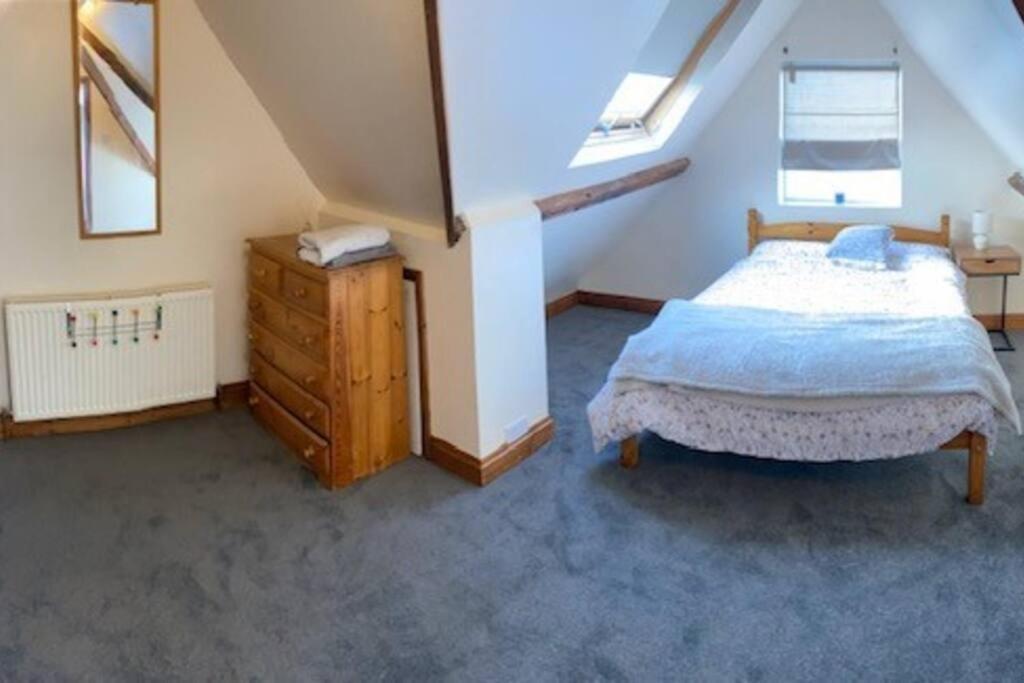 3 Double Bedroomed Flat, Acton. London, Uk Ngoại thất bức ảnh